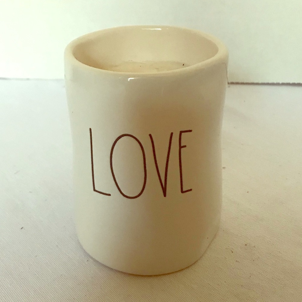 Rae Dunn LOVE Candle
